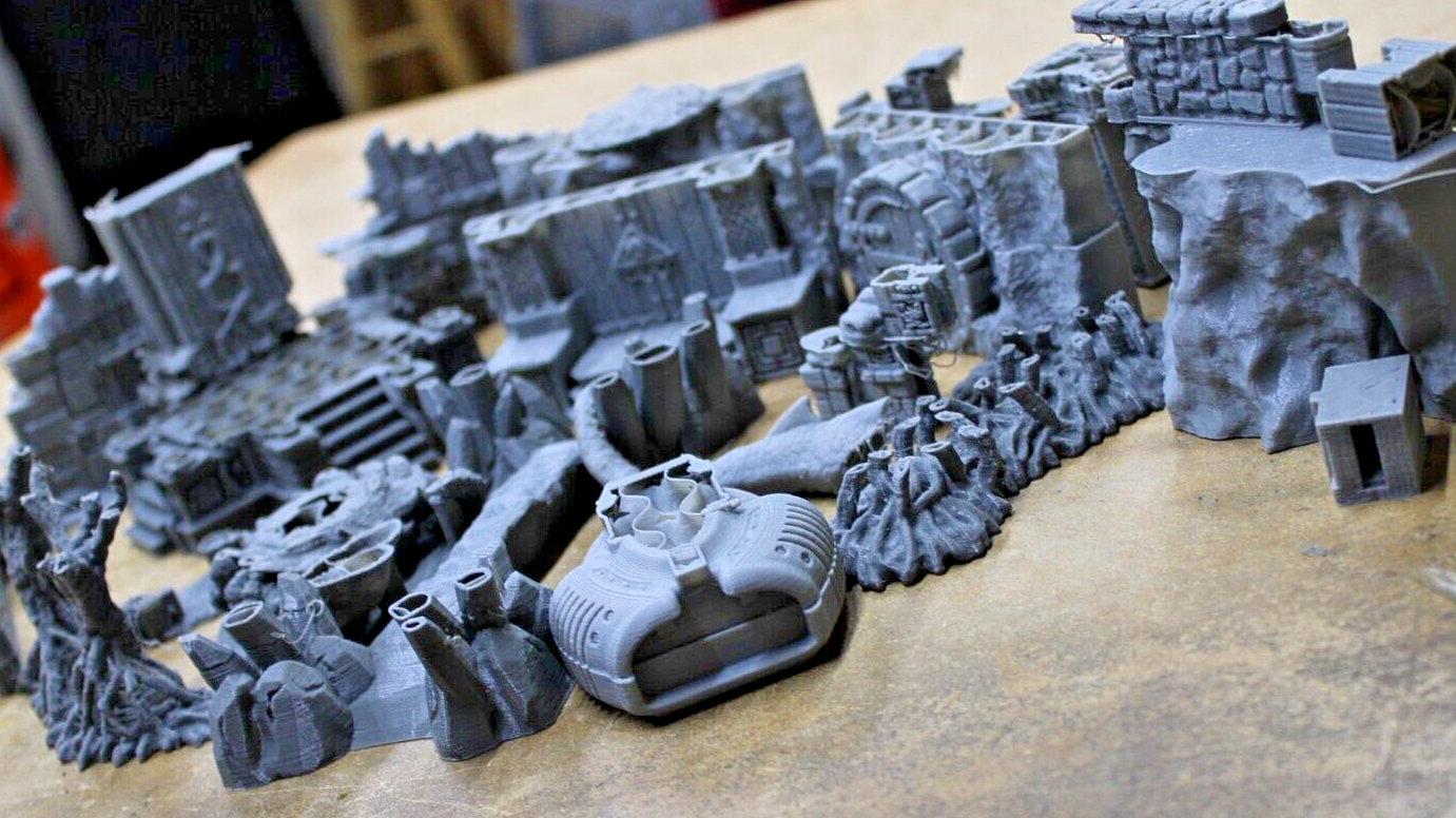 Random 1 lb. Lot of Factory Rejects Miniature Scenery Terrain Kitbashing C stock