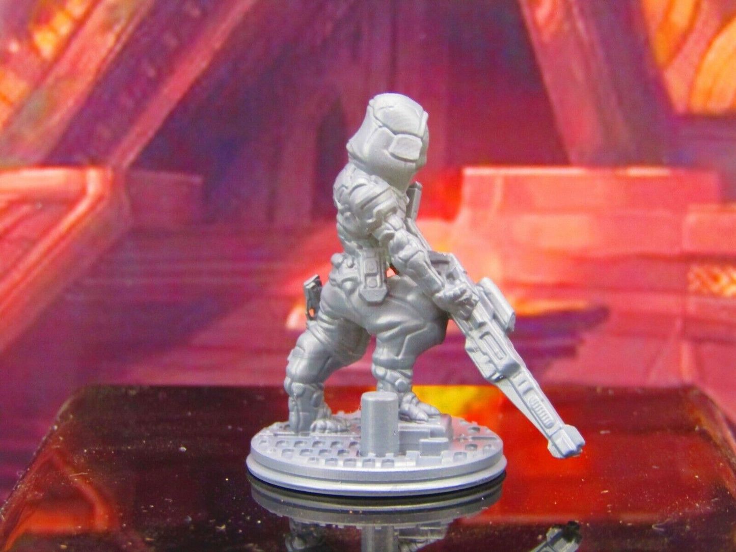 Alien Assassin Mercenary Sniper Mini Miniature Model Character Figure 28mm/32mm