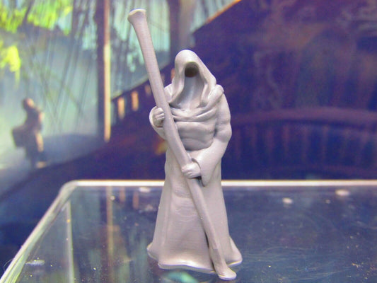 Mysterious Hooded Figure Miniature Mini Scatter Terrain Scenery Props Minis