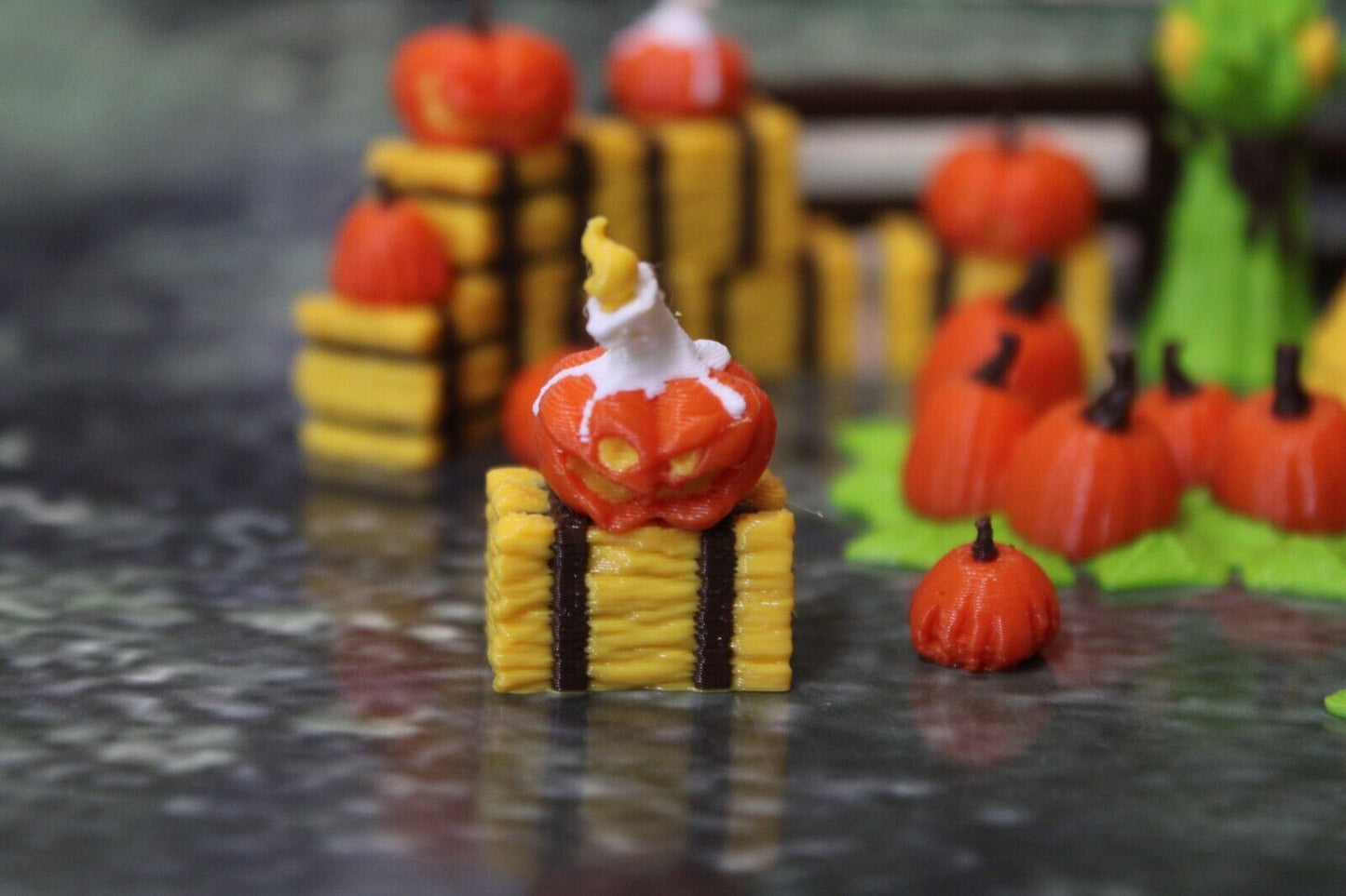 29pc Color Fall Jack o Lantern Pumpkin Farm Halloween Mini Miniature Terrain D&D