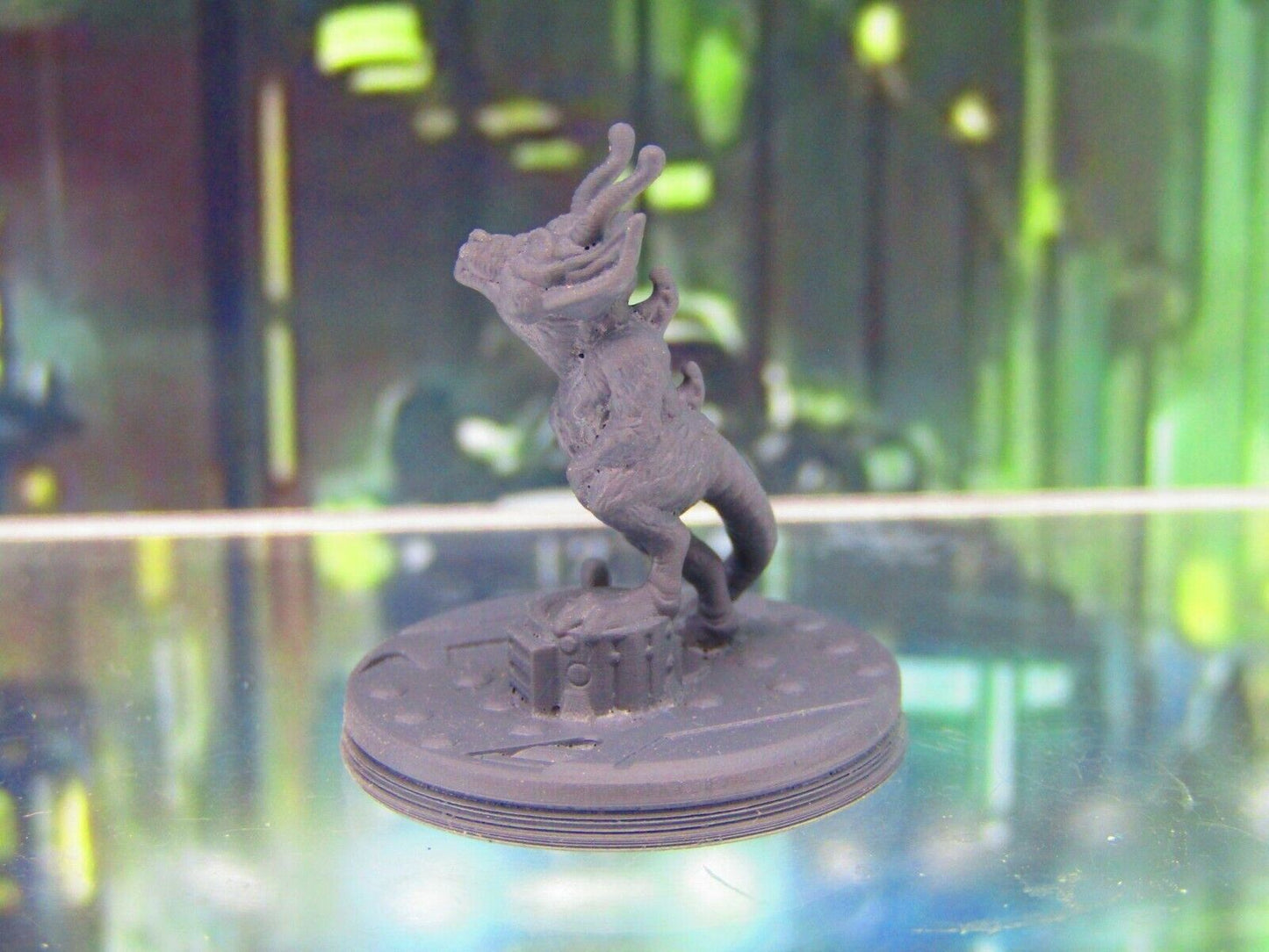 Space Alien Companion Pet Monster Mini Miniature Figure 3D Printed Model 28/32mm