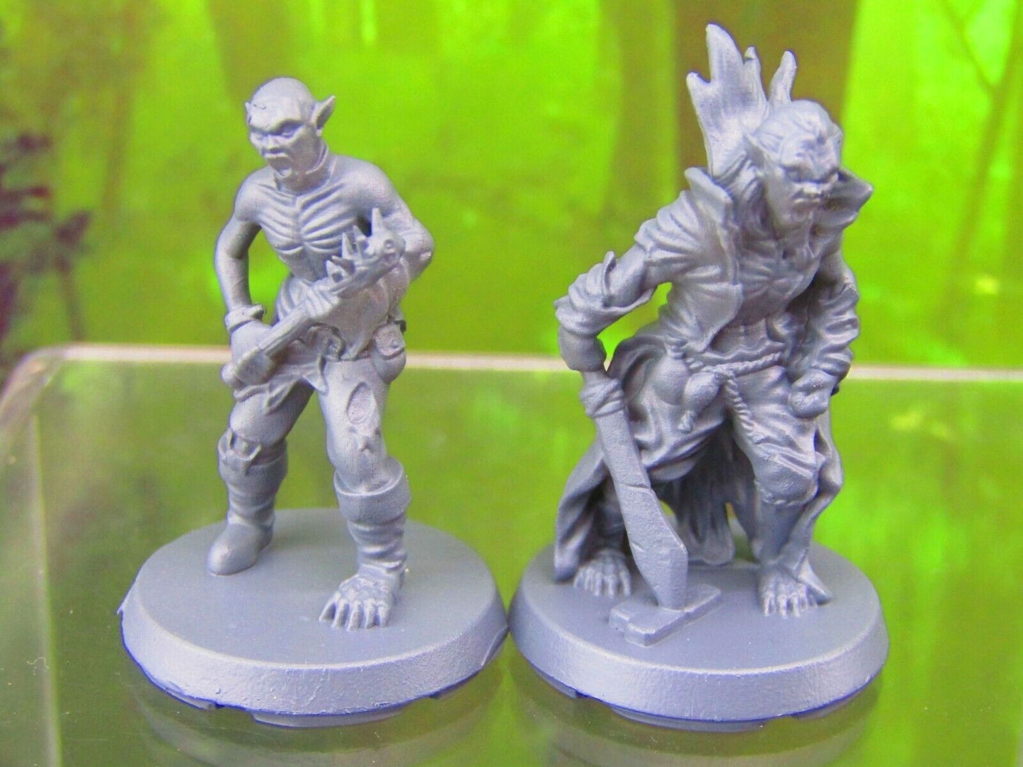 Vampire Thrall Pair Mini Miniatures 3D Printed Resin Model Figure 28/32mm Scale