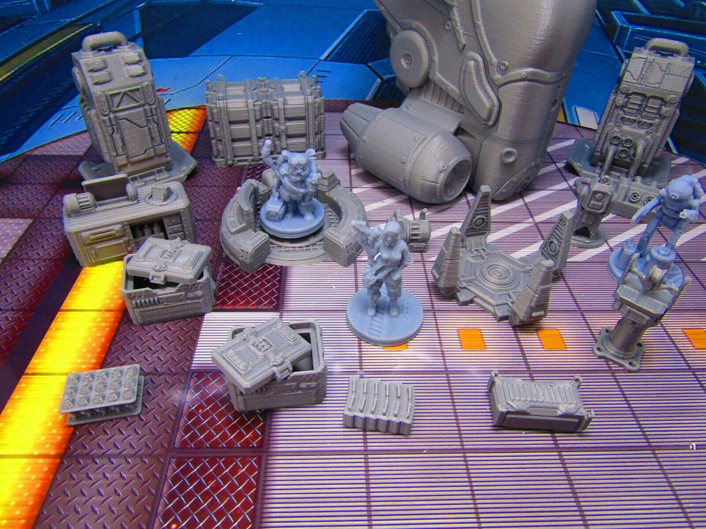 18 pc Mechanic's Bay Garage Workshop Scatter Terrain Scenery Miniature