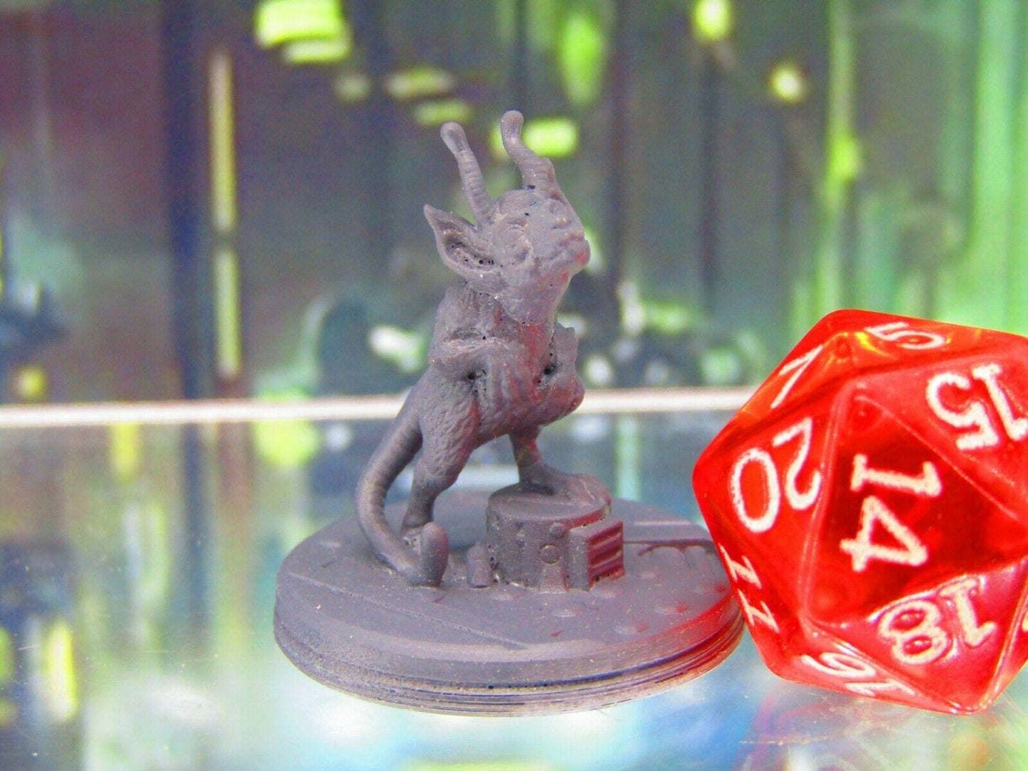 Space Alien Companion Pet Monster Mini Miniature Figure 3D Printed Model 28/32mm