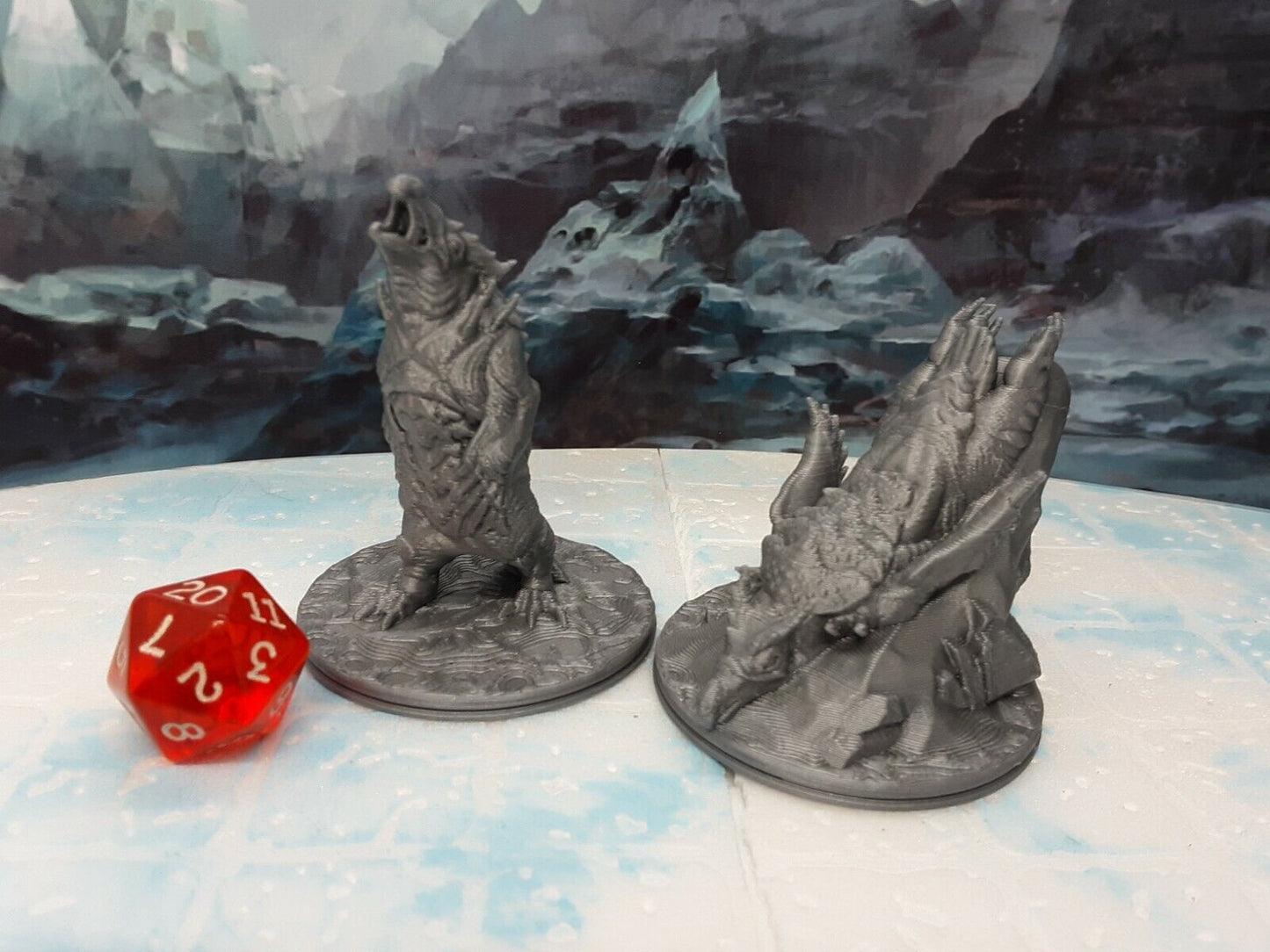 2x Dire Penguin Monsters Miniature Mini Figure Dungeons & Dragons D&D Model