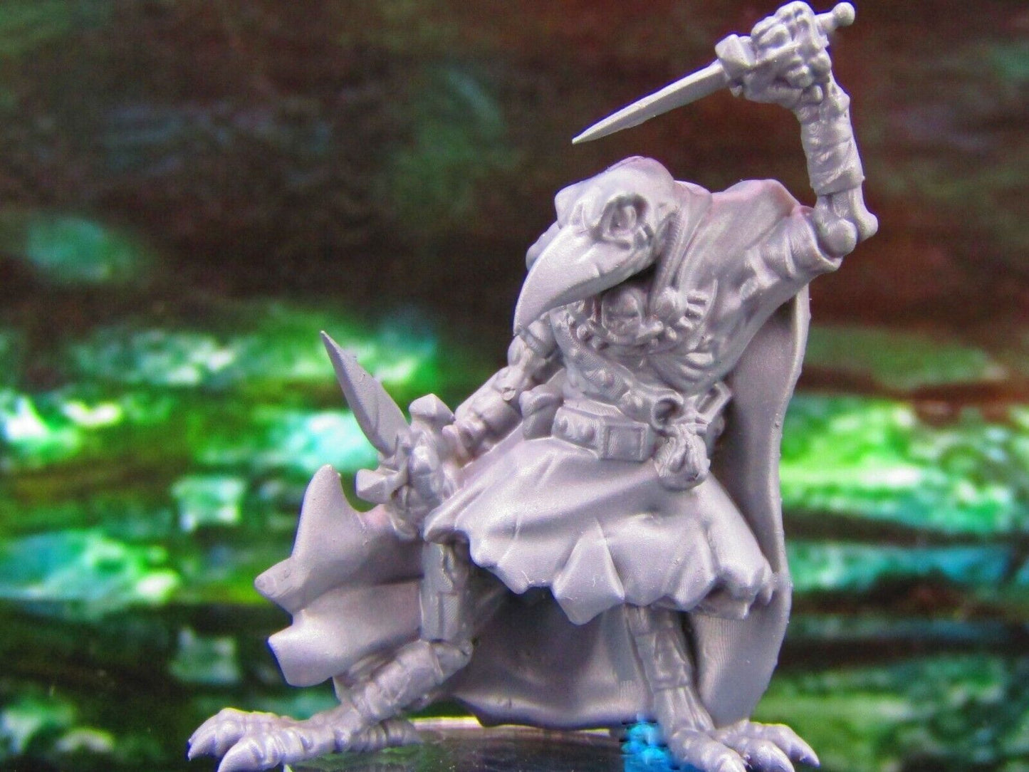 Corvian Skeletal Raven Crow Birdman Daggers B Mini Miniature Model Character