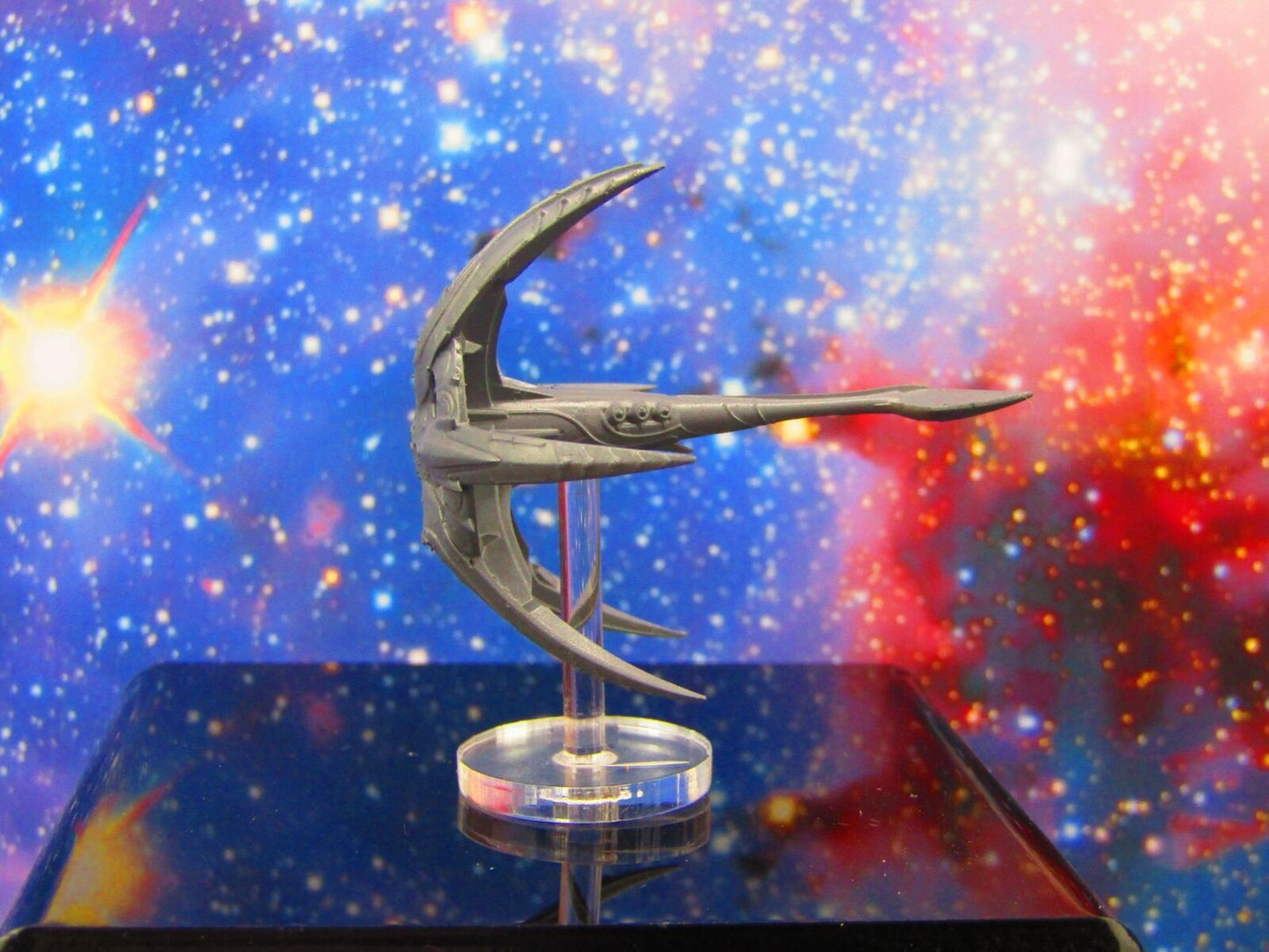 Kshellik Warbird Cruiser Mass 3 W/ Flight Stand & Rod Astra Nebula Billion Suns