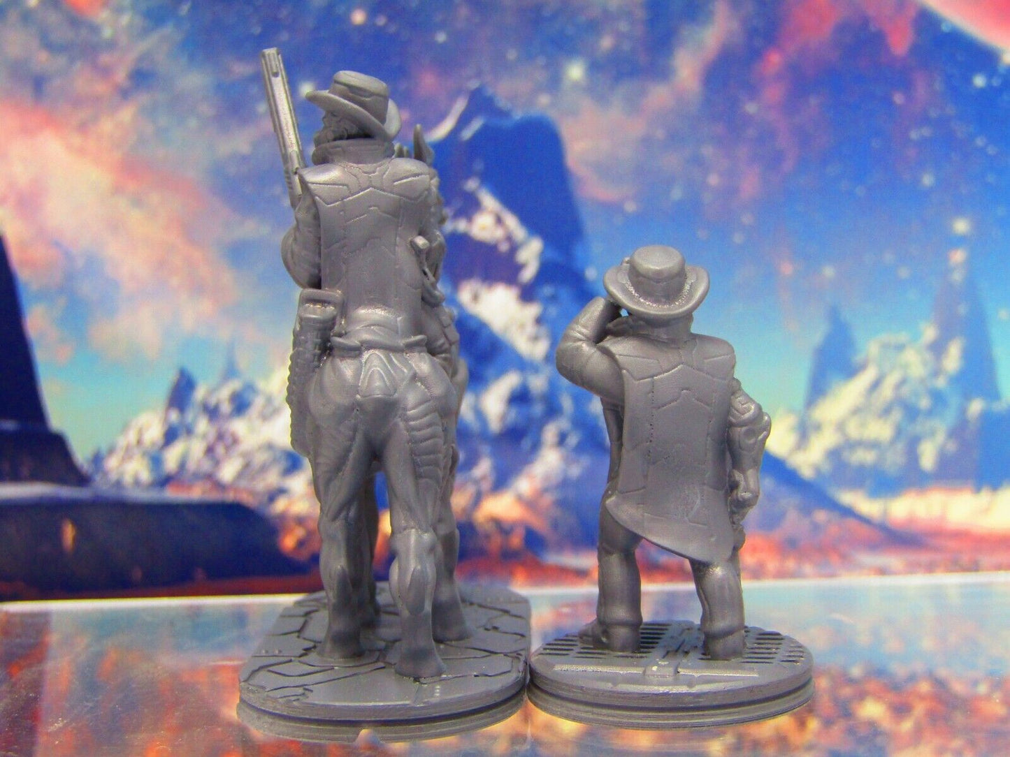 Space Cowboy Sheriff Deputy Pair Mounted & Walking Mini Miniature 3D Printed