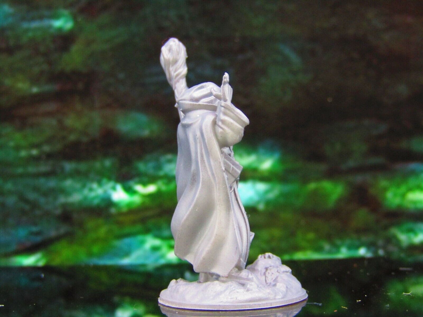 Male Necromancer B Mini Miniature Model Character Figure 28mm/32mm Scale