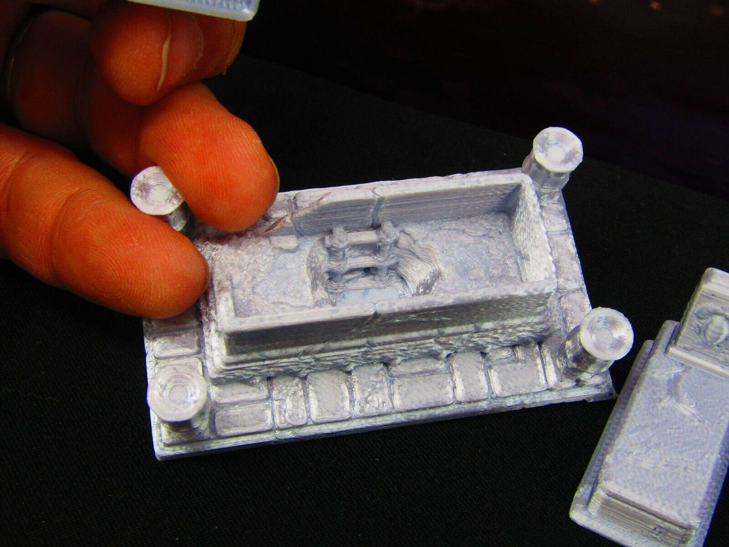 5 Tomb Gravesite Vault 7pc Grave Set for Graveyard / Cemetery Scatter Terrain
