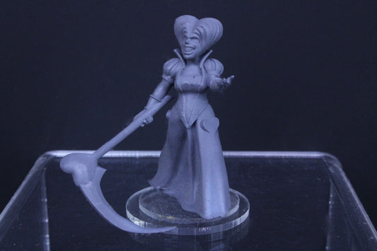 Queen of Hearts Alice in Wonderland Mini Model Scale RPG Tabletop Gaming D&D