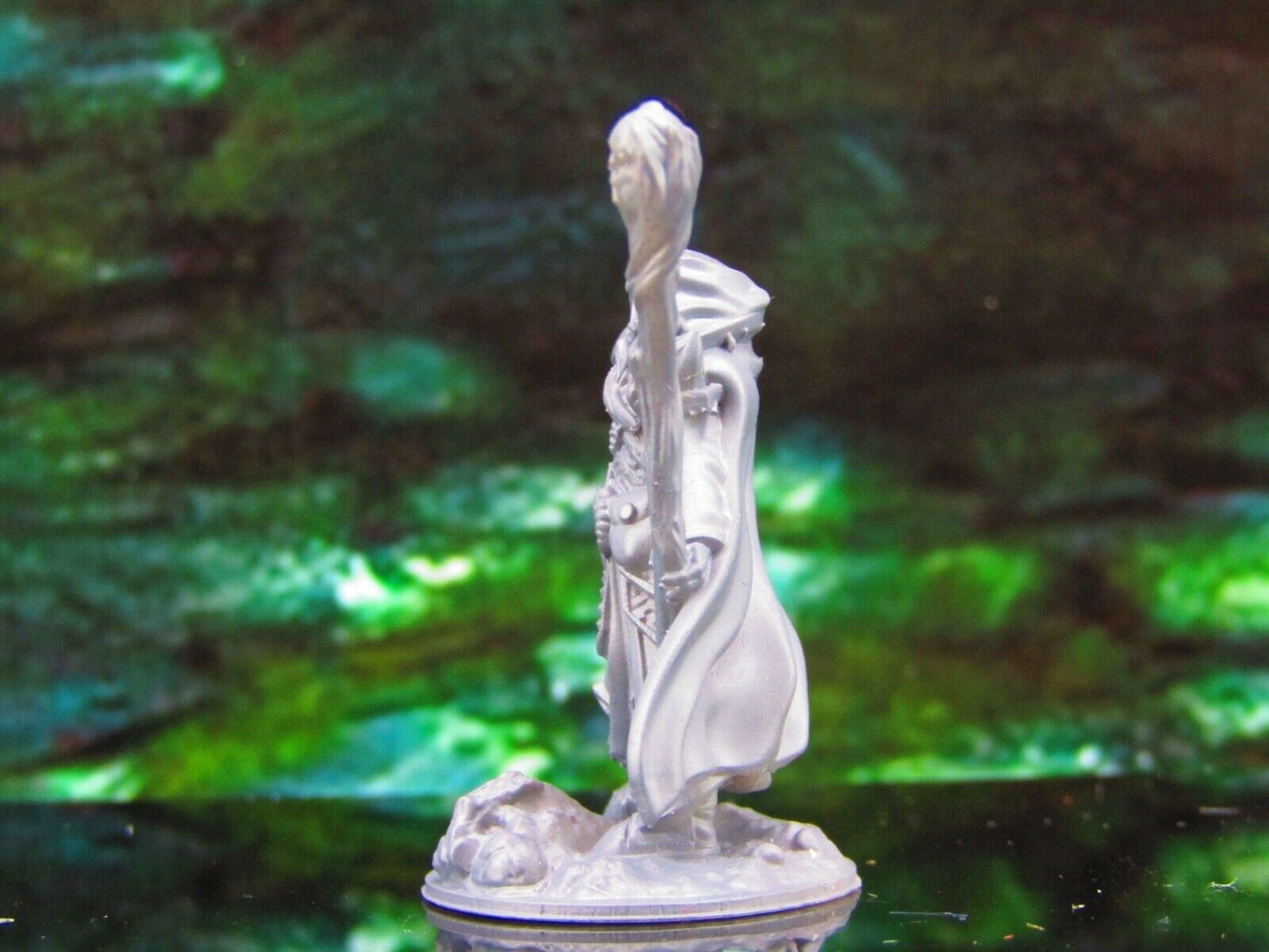 Male Necromancer B Mini Miniature Model Character Figure 28mm/32mm Scale