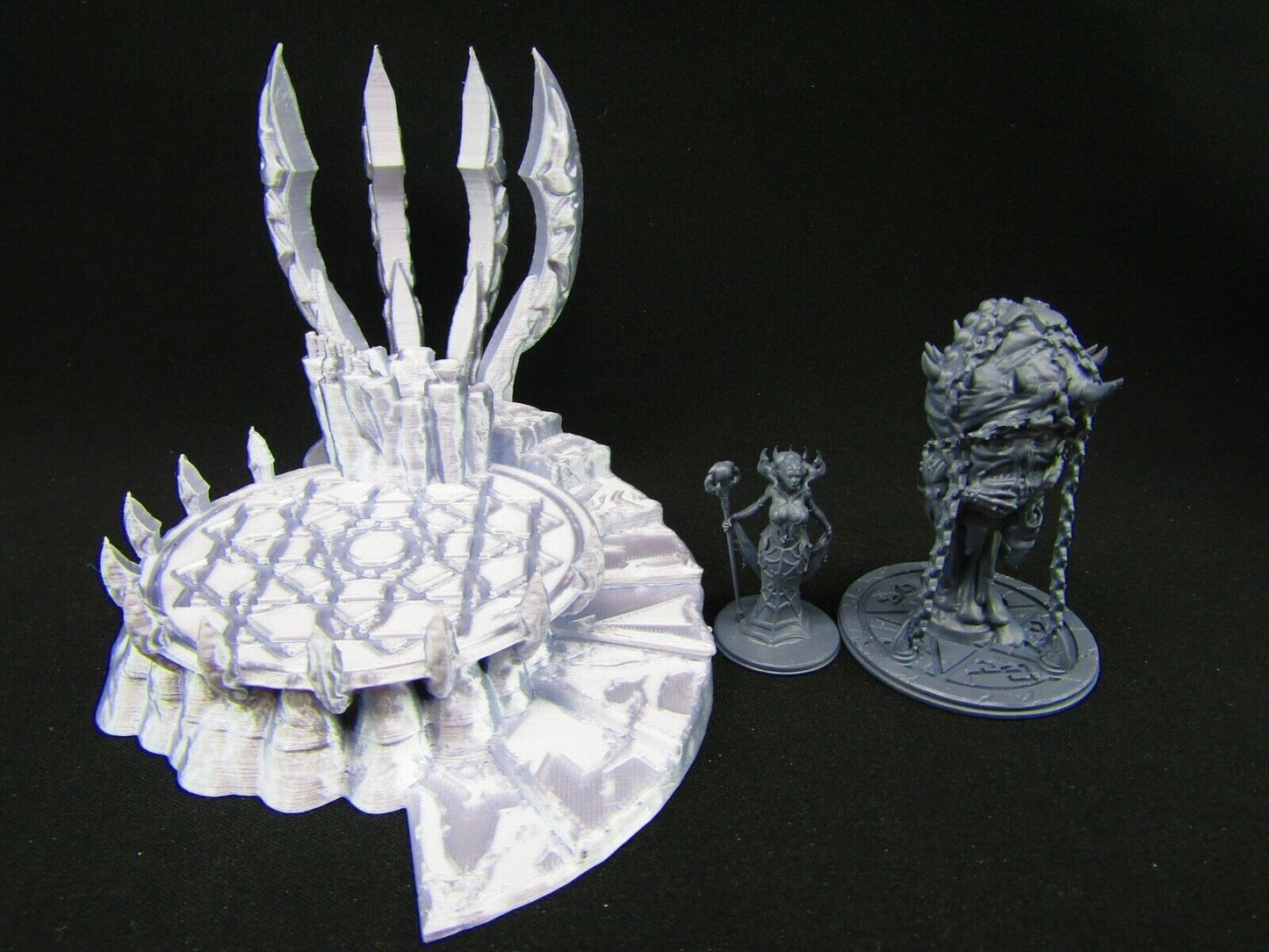 Evil Summoning Circle w Dark Priestess & Chained Ichor Demon Scatter Terrain