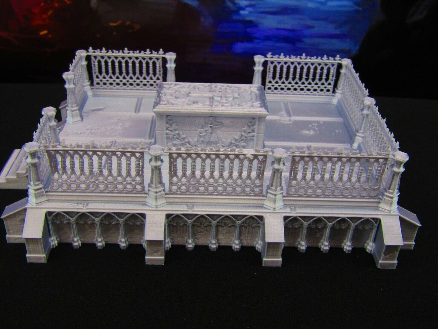 Raised Fenced in Tomb for Graveyard / Cemetery Scatter Terrain Scenery Tabletop