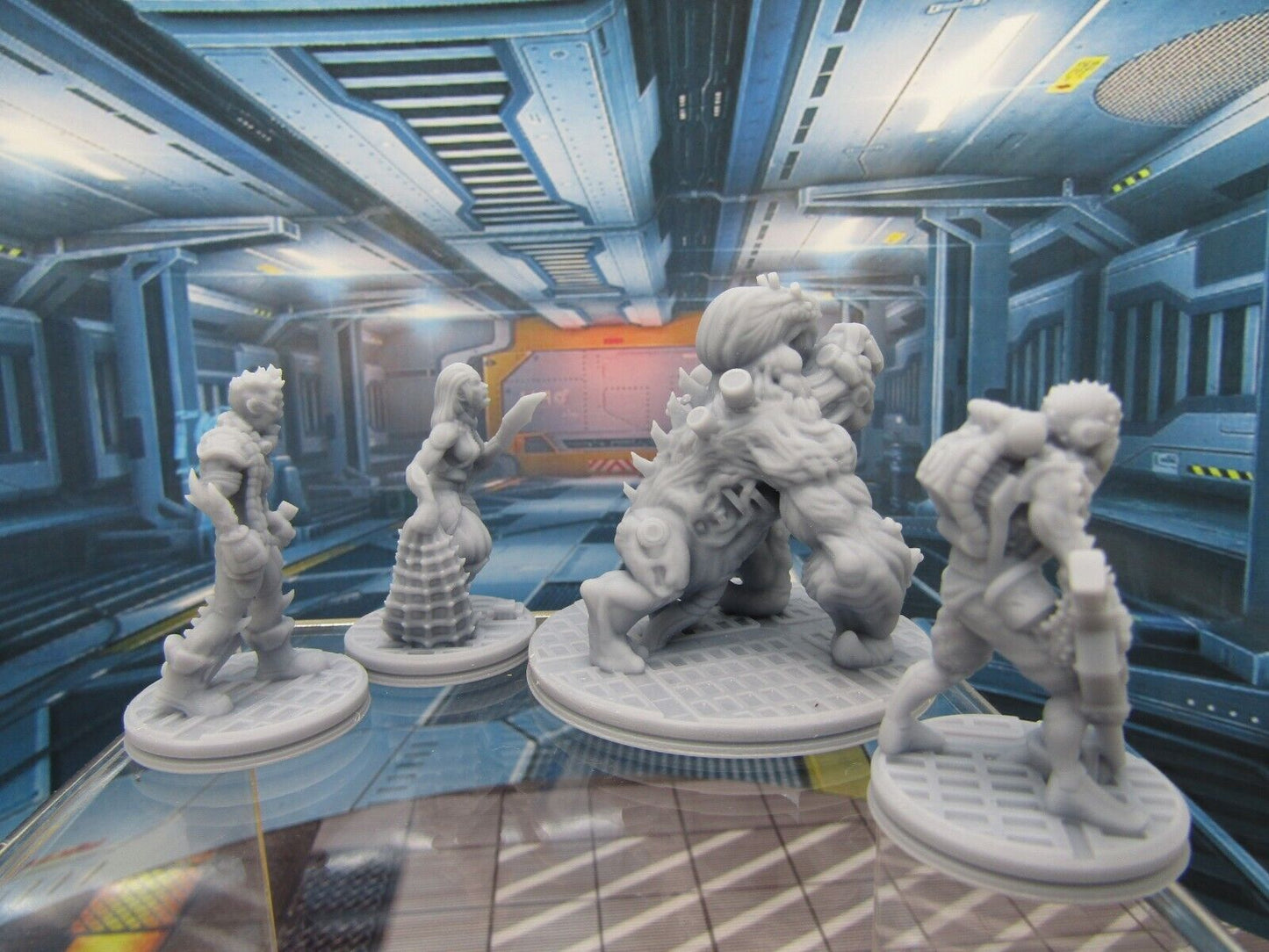 Space Alien Zombie Mutant Crew & Abomination Beast Mini Miniature 3D Printed