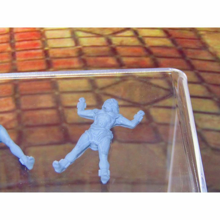 Cultists Sacrificial Torture Altar & Sacrifice Victims Scene Scenery