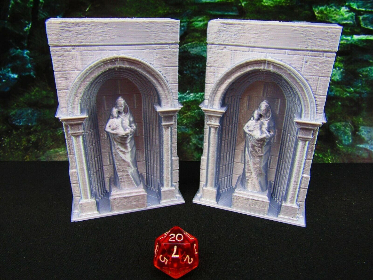 Gothic Statues Pair Graveyard / Cemetery Scatter Terrain Scenery Tabletop Gaming