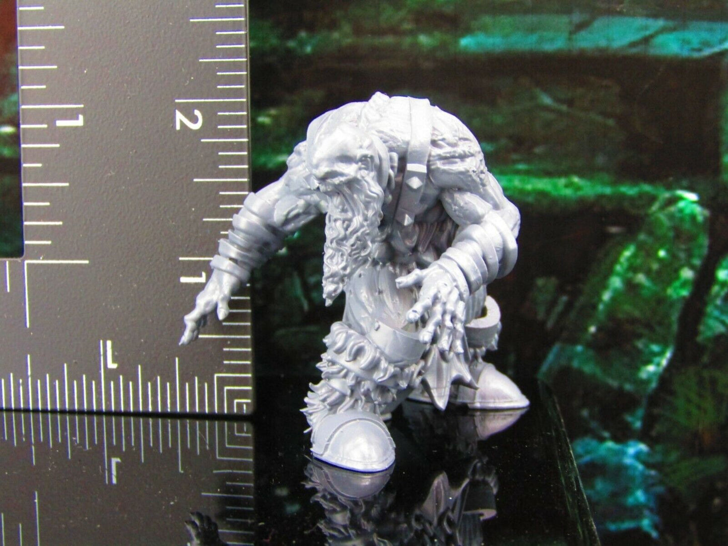 Giant Zombie Grave Brute Monster C Mini Miniature Model Character Figure