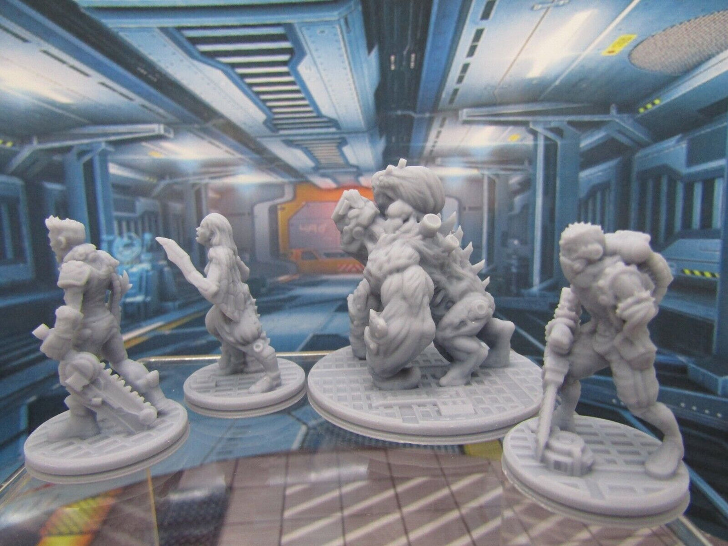 Space Alien Zombie Mutant Crew & Abomination Beast Mini Miniature 3D Printed