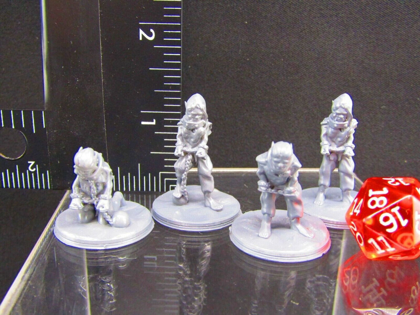 Imprisoned Elf Slaves Mini Miniature Figure 3D Printed Model 28/32mm Scale