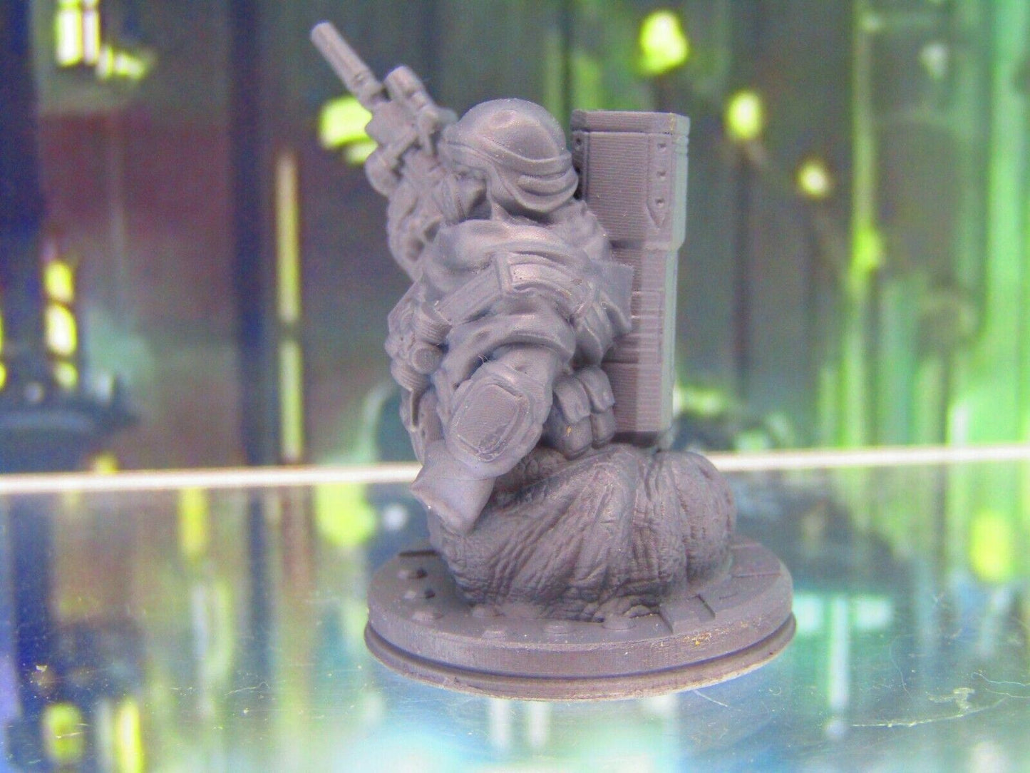 Slug Alien Bounty Hunter Assassin Mini Miniature Figure 3D Printed Model Sci Fi