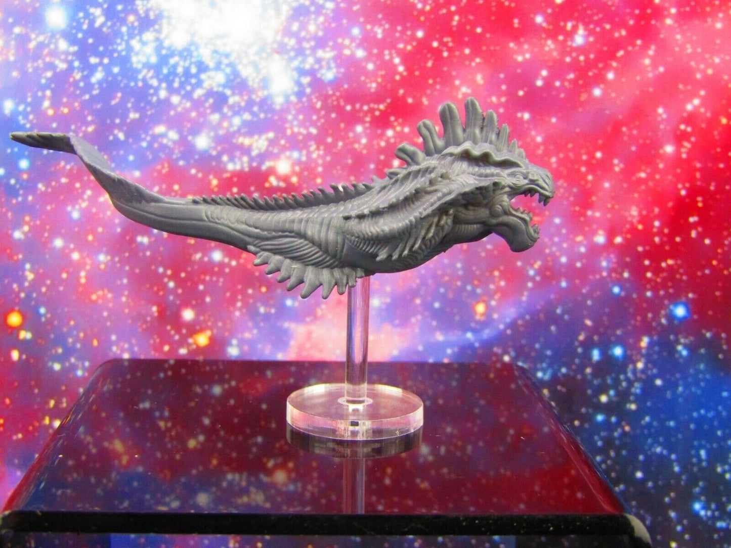 Space Serpent Space Creature Monster Space War Gaming Set w/ Flight Stands & Rod