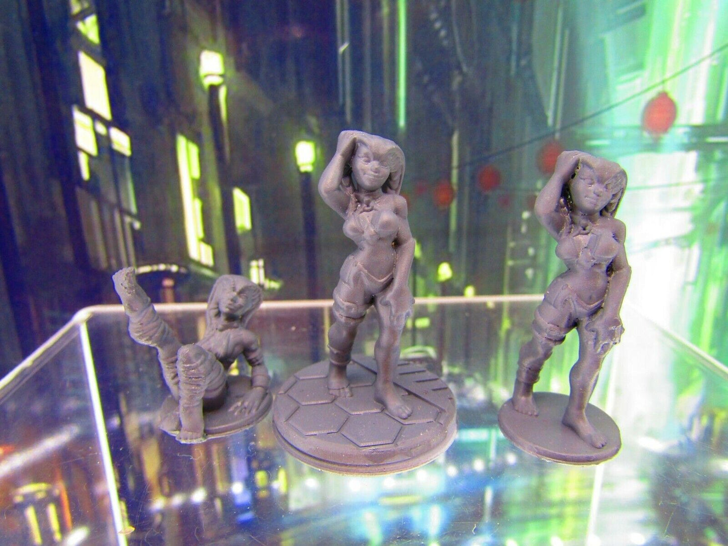 Alien Night Club Dancer Stripper w/ Holograms Mini Miniature Figure 3D Printed