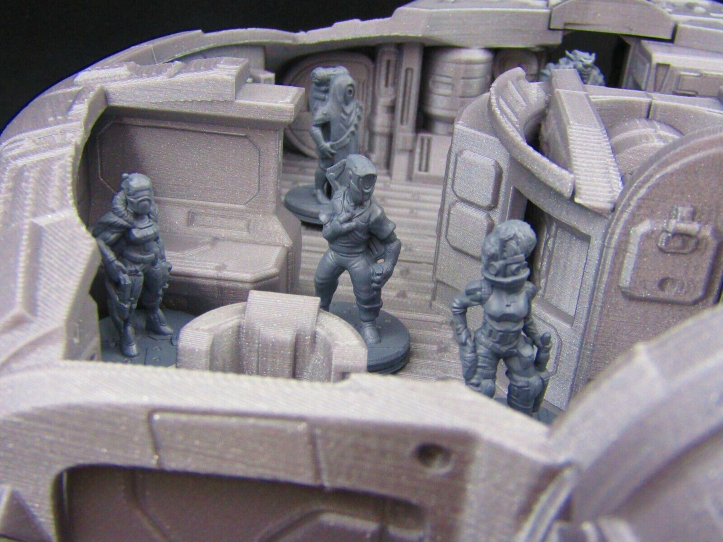 40pc Large Modular Bounty Hunter Space Ship Model w/ Bounty Hunter Crew SciFi