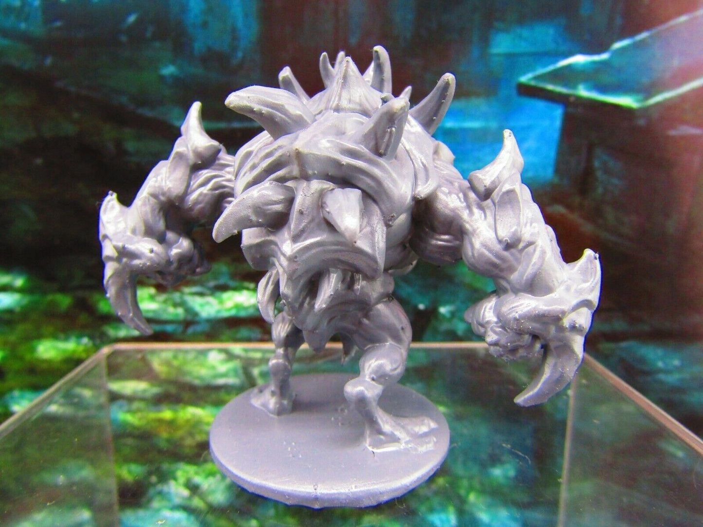 Amber Titan Rock Hulk Burrowing Monster Mini Miniature Figure 3D Printed Model