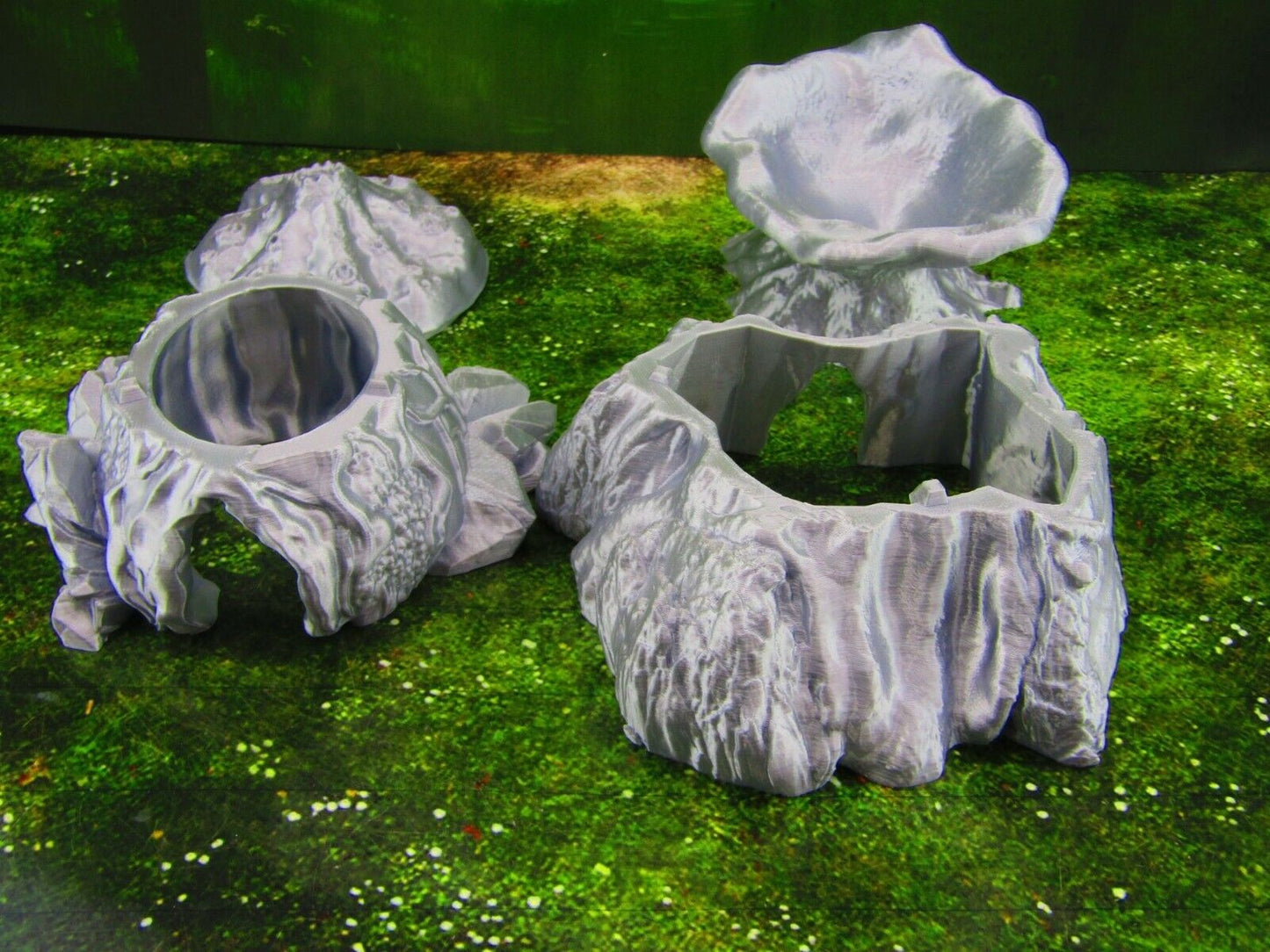 Pair of Mushroom Shroomie Myconid Houses Scatter Terrain Scenery Mini Miniature