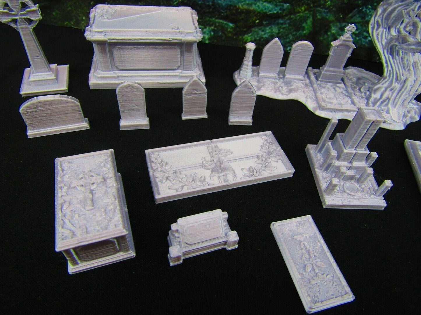 17pc Gravestone Tombstone Set Graveyard / Cemetery Scatter Terrain Scenery