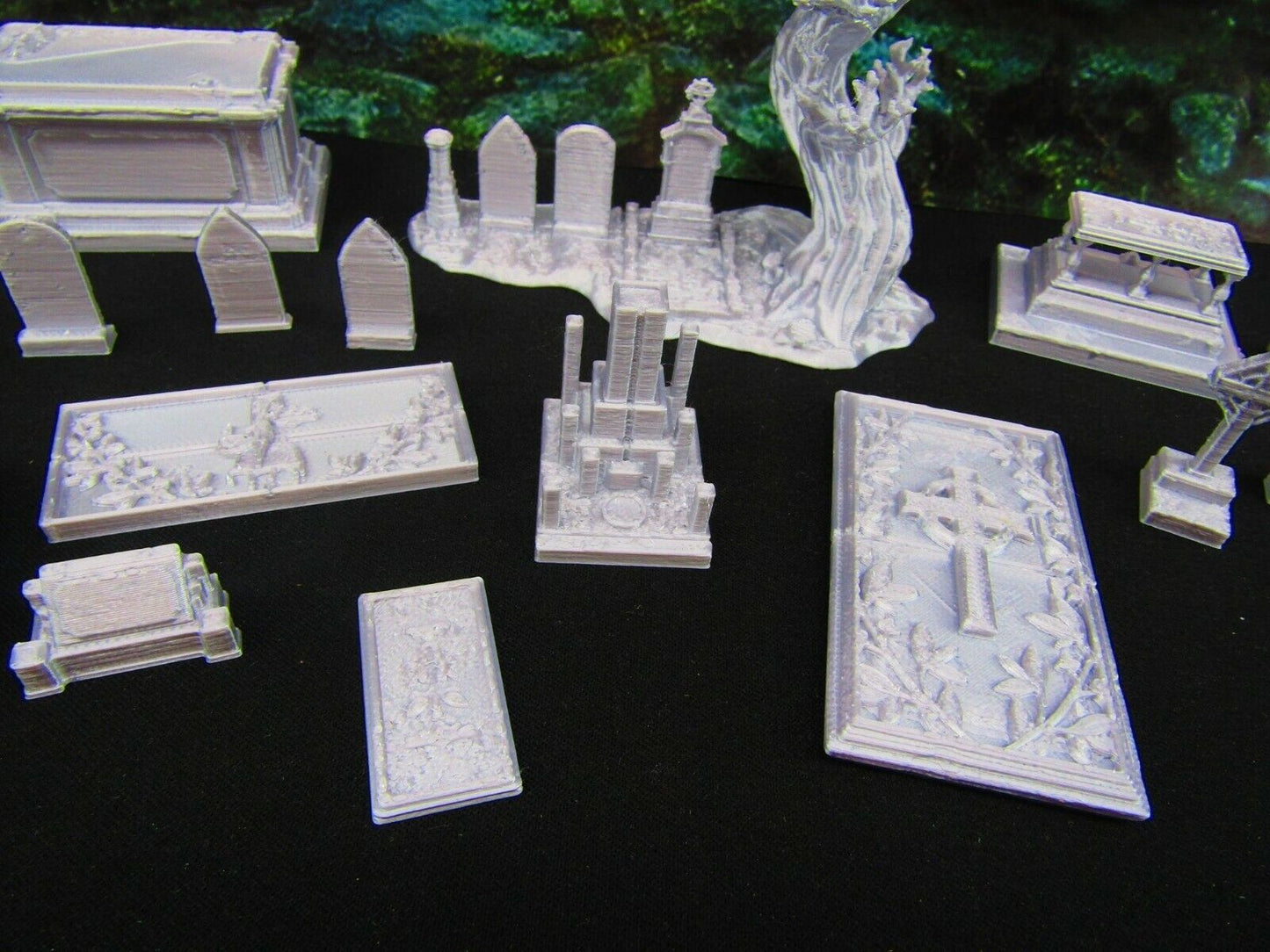 17pc Gravestone Tombstone Set Graveyard / Cemetery Scatter Terrain Scenery