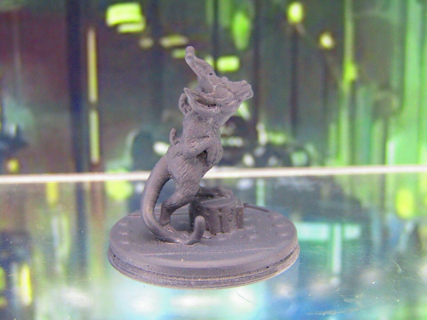 Space Alien Companion Pet Monster Mini Miniature Figure 3D Printed Model 28/32mm