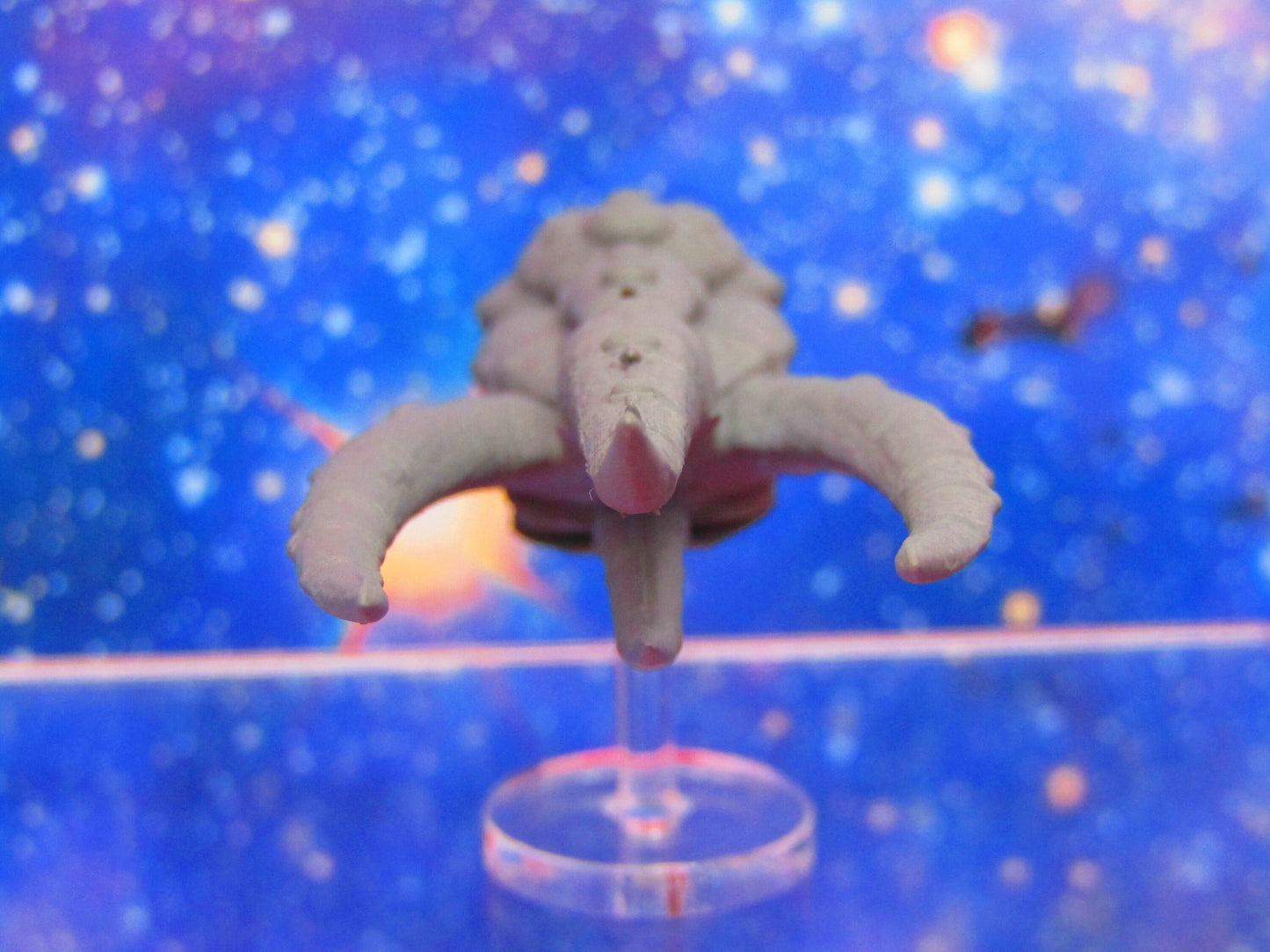 Qii'Yoru Class Collosal Dreadnought Oq'Uiar "The Many" Tier 17 Starfinder Fleet Scale Starship Mini Miniature Spaceship Piece + Flight Stand