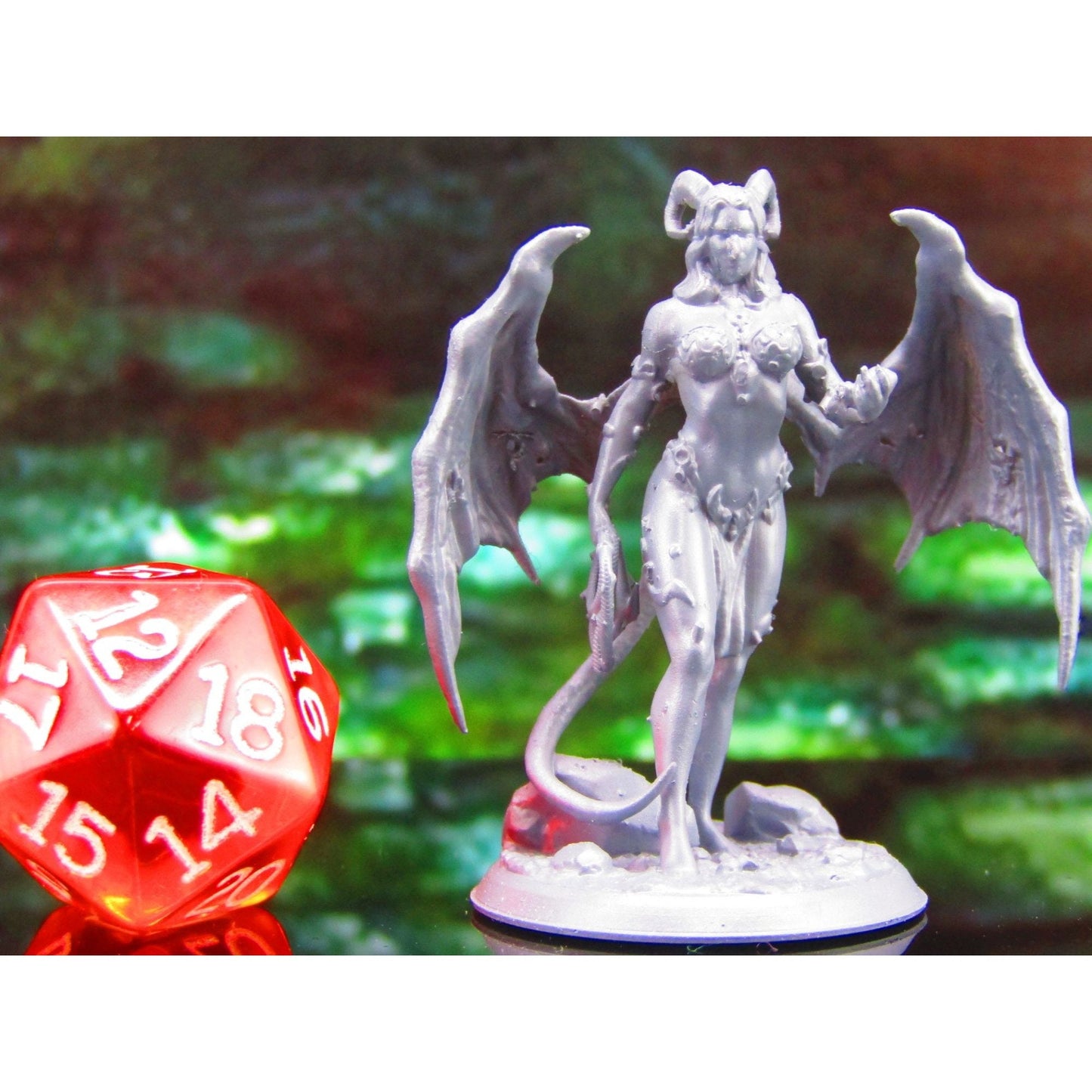 Succubus Female Seduction Demon Monster Mini Miniature Model Character Figure 28mm/32mm Scale RPG Tabletop Gaming Wargaming D&D etc.