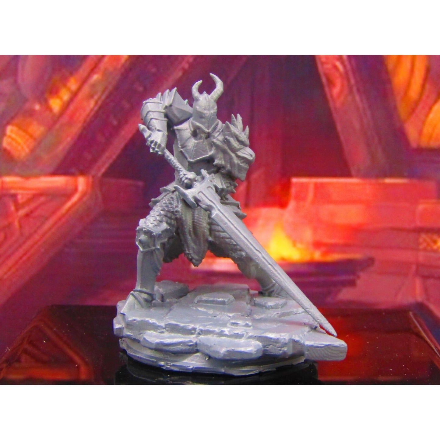Draconian Death Knight w/ Big Sword Mini Miniature Model Character Figure 28mm/32mm Scale RPG Tabletop Gaming Wargaming D&D etc.