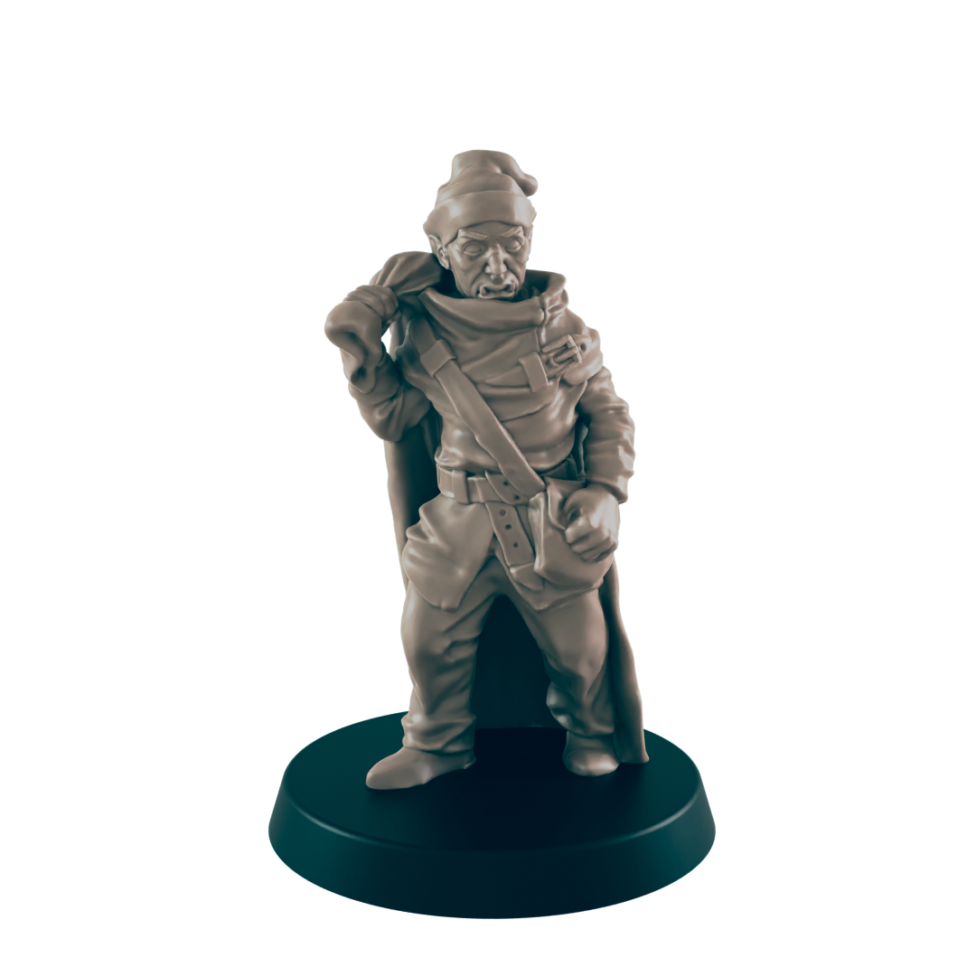 Half Orc Mini | Traveller | Male Monster Townsfolk NPC Figure | DnD Wargaming Mini | RPG Character | 32mm Scale Model | for Dungeons and Dragons, Pathfinder, etc.