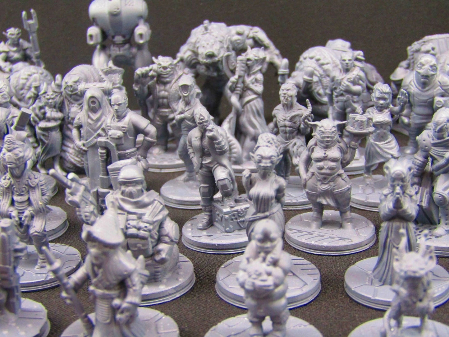 Sci Fi TTPRG 48pc Bulk Lot Mini Miniature Star Wars, Star Trek, Starfinder - Aliens & Robots, NPCs, Hostiles, PCs