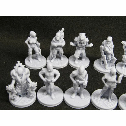 Sci Fi TTPRG 18pc Bulk Lot Mini Miniature Star Wars, Star Trek, Starfinder - Humans, Dwarves, Humanoids