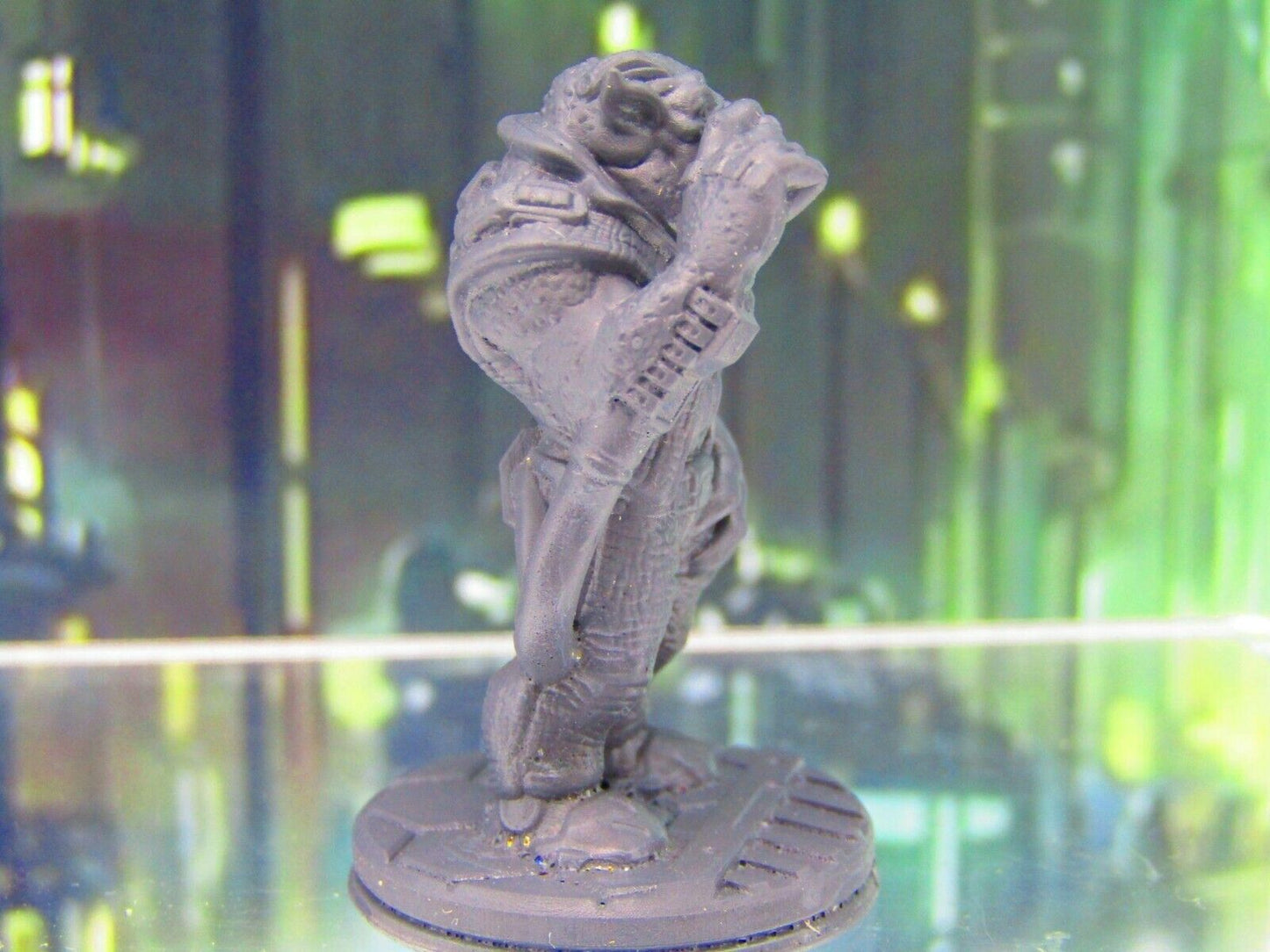 Alien Nightclub Bouncer Security Guard Mini Miniature Figure 3D Printed Model