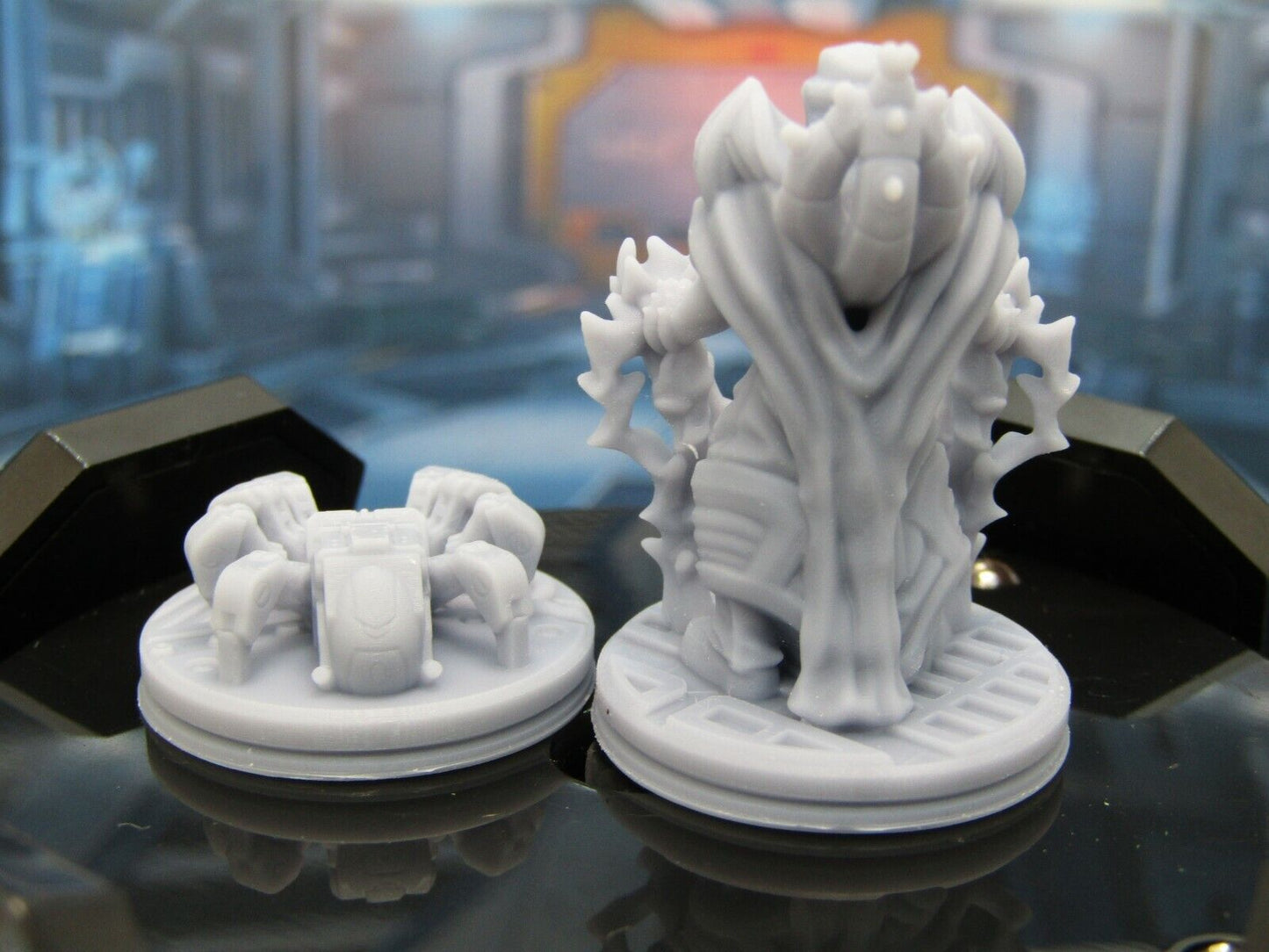 Mechromancer / Techromancer w/ Robo Spiders Mini Miniature Terrain 3D Printed