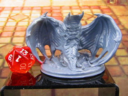 Cloaked Ambush Ray Cave Monster Mini Miniature Model Character Figure 28mm/32mm