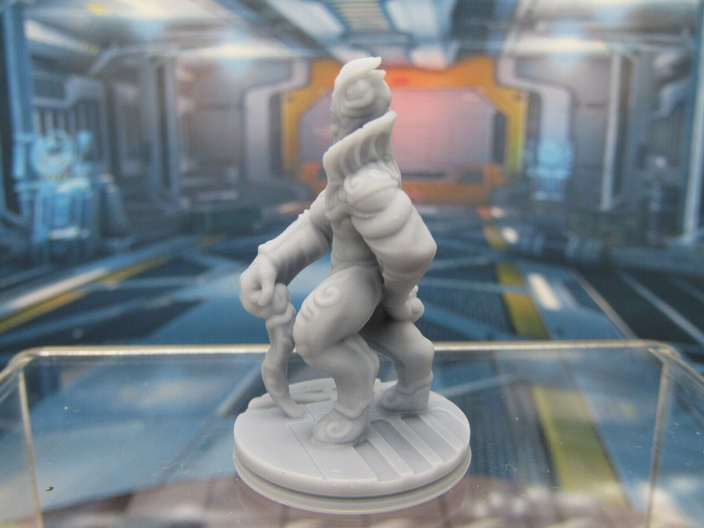 Elder Alien Leader Mini Miniature Scatter Terrain Scenery 3D Printed Model