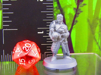 Female Town Guard Fighter Mini Miniatures 3D Printed Resin Model Figure 28/32mm