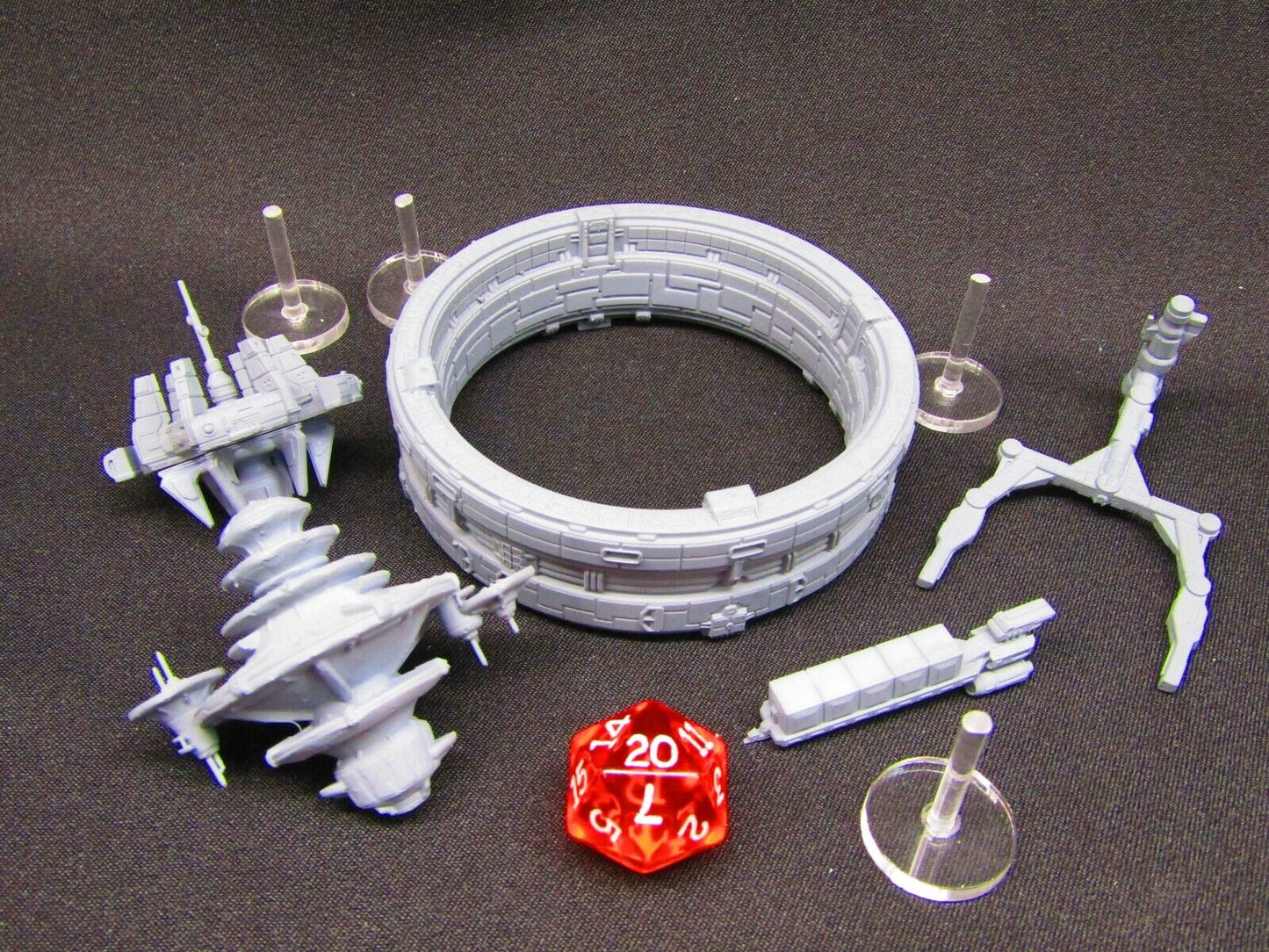 5 Piece Space Docks Shipping Port Station Starfinder Fleet Scale Starship