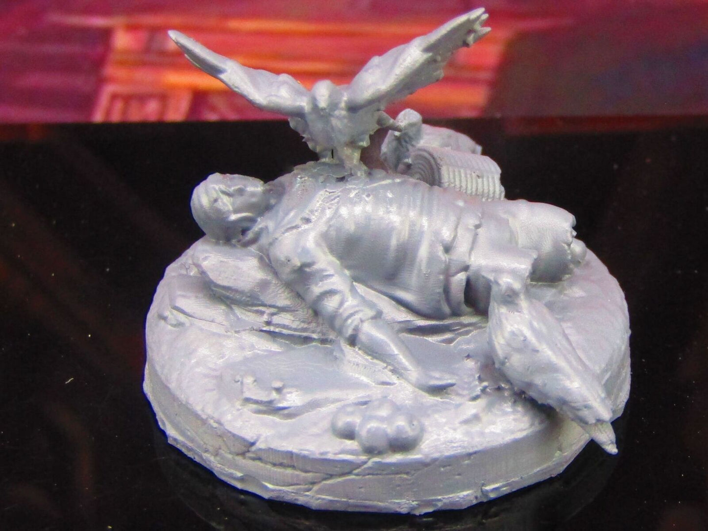 Dead Adventurer Corpse w/ Crows Scatter Terrain Scenery Mini Miniature Model