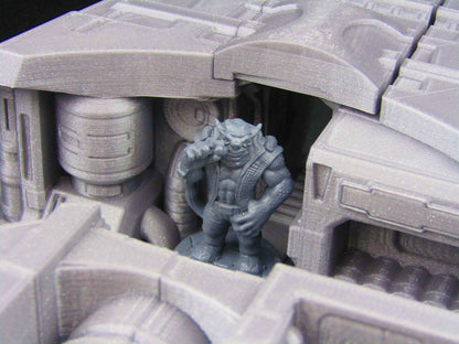 40pc Large Modular Bounty Hunter Space Ship Model w/ Bounty Hunter Crew SciFi