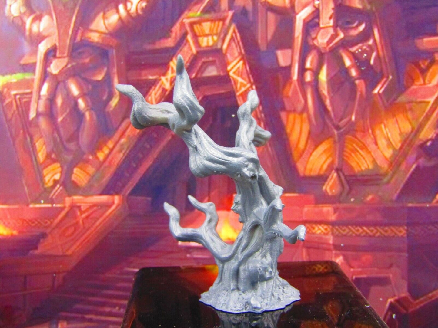 Haunted Tree of Souls Dark Forest Scatter Terrain Scenery Mini Miniature Model