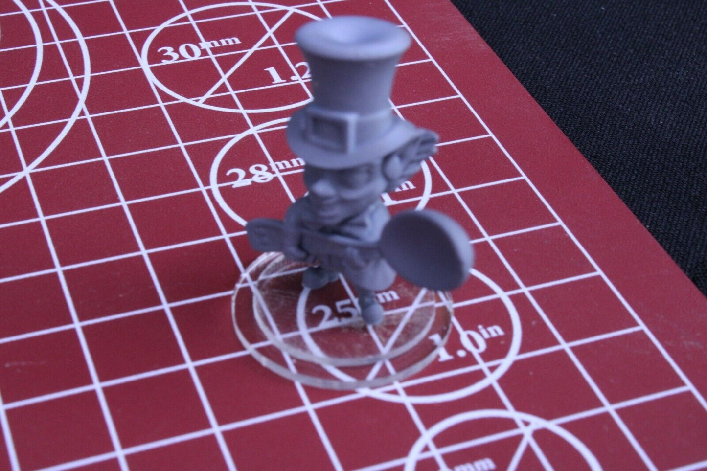 Mad Hatter Alice in Wonderland Mini Figure RPG Tabletop Gaming Wargaming D&D