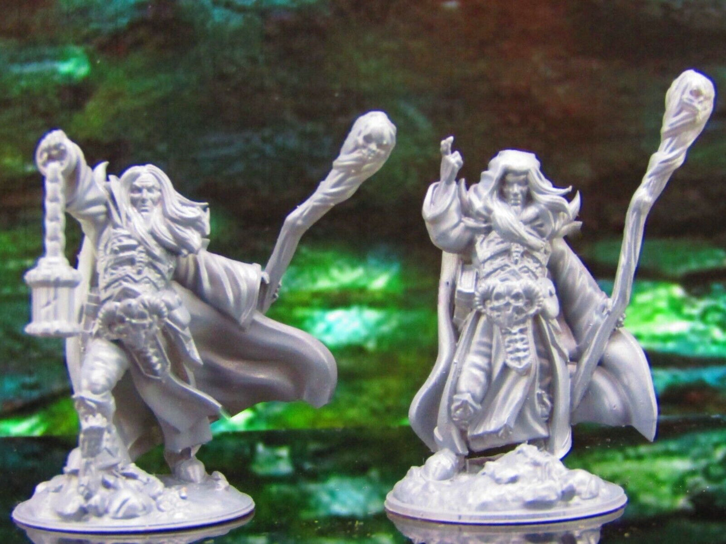 Male Necromancer Pair Mini Miniature Model Character Figure 28mm/32mm Scale